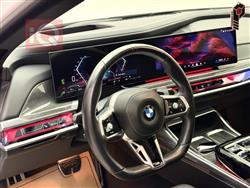 بي ام دبليو الفئة 7